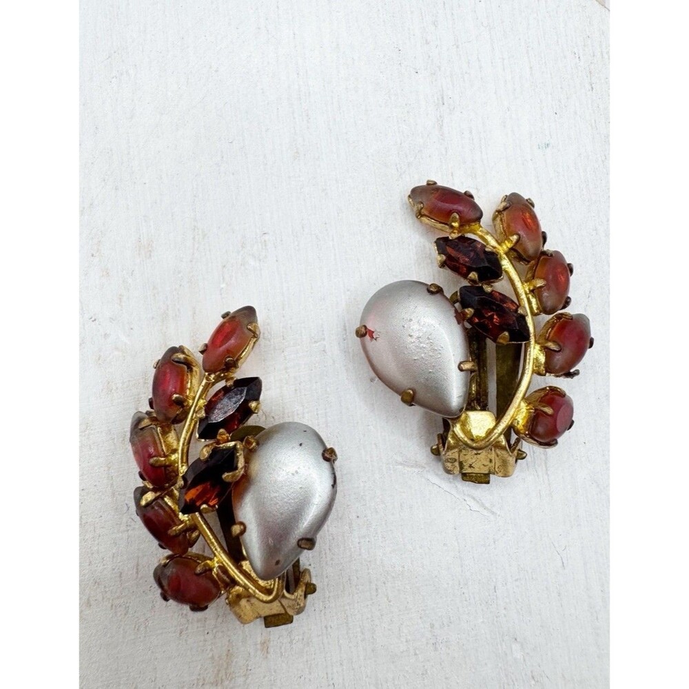 Vintage Ox Blood Marquis Rhinestone Teardrop Pearl Clip On Earrings Old Money